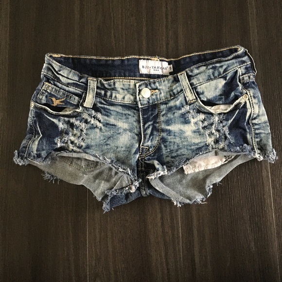 Bui Yah Kah Jean Shorts - Picture 1 of 6